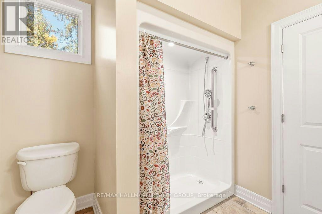 5 Oriole Drive, Ottawa, ON, K1J 7E8 - 14