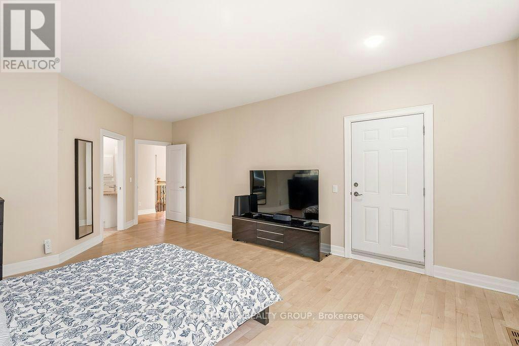 5 Oriole Drive, Ottawa, ON, K1J 7E8 - 38