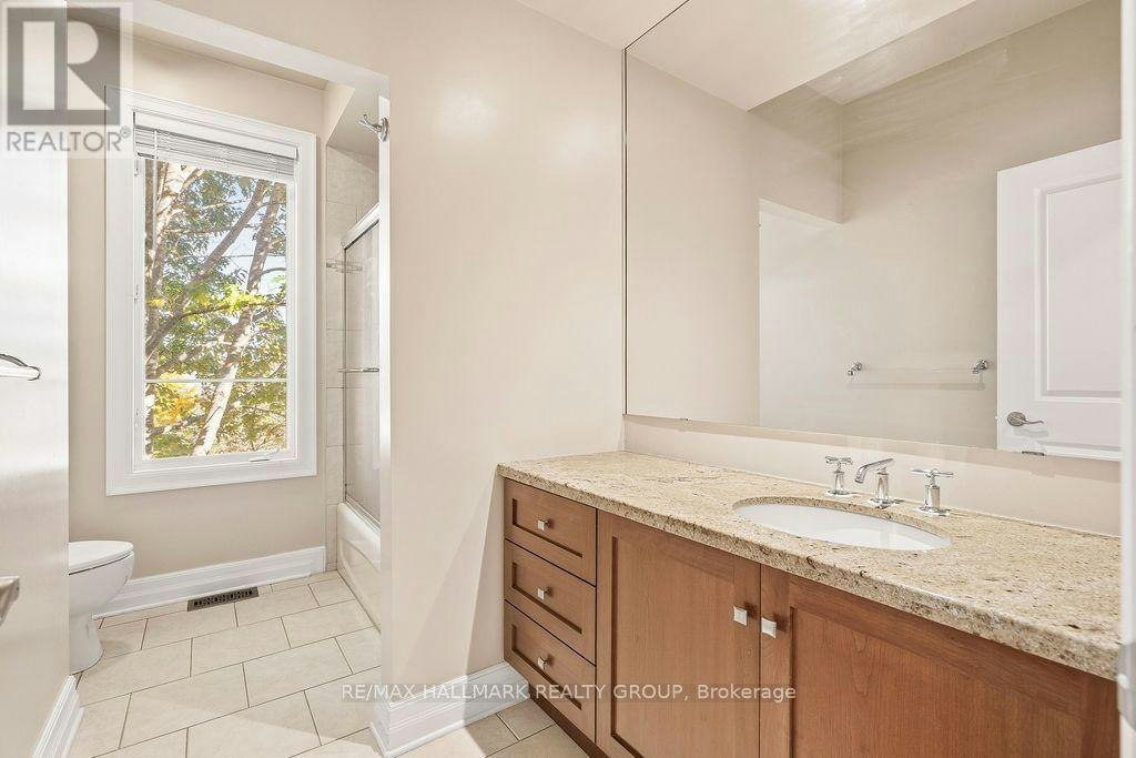 5 Oriole Drive, Ottawa, ON, K1J 7E8 - 43