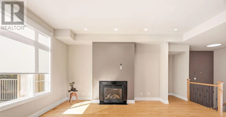 5 Oriole Drive, Ottawa, ON, K1J 7E8 - 20