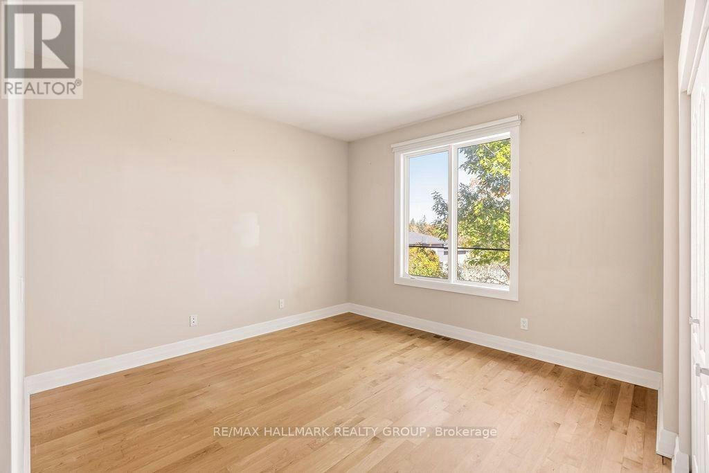 5 Oriole Drive, Ottawa, ON, K1J 7E8 - 41