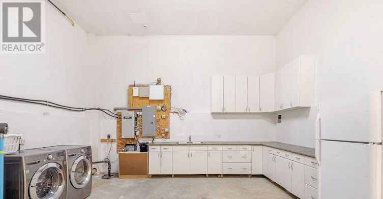 5 Oriole Drive, Ottawa, ON, K1J 7E8 - 45