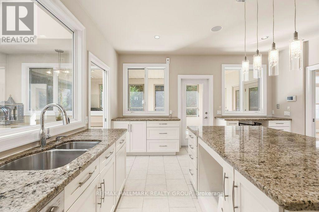5 Oriole Drive, Ottawa, ON, K1J 7E8 - 26