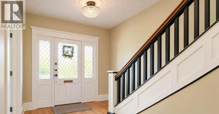 50 E 40 Avenue, Vancouver, BC, V5W 1L4 - 5