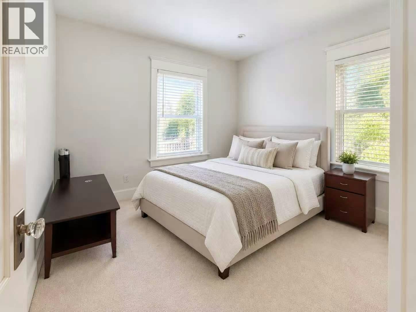 50 E 40 Avenue, Vancouver, BC, V5W 1L4 - 9