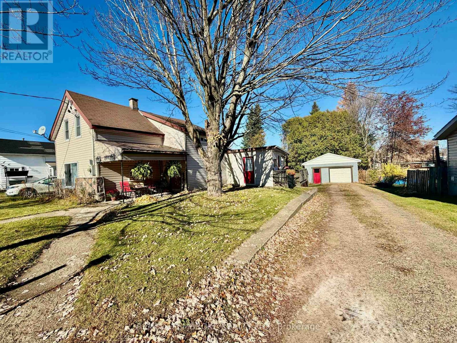 1081 Bronx Street, Pembroke, ON, K8A 6G8
