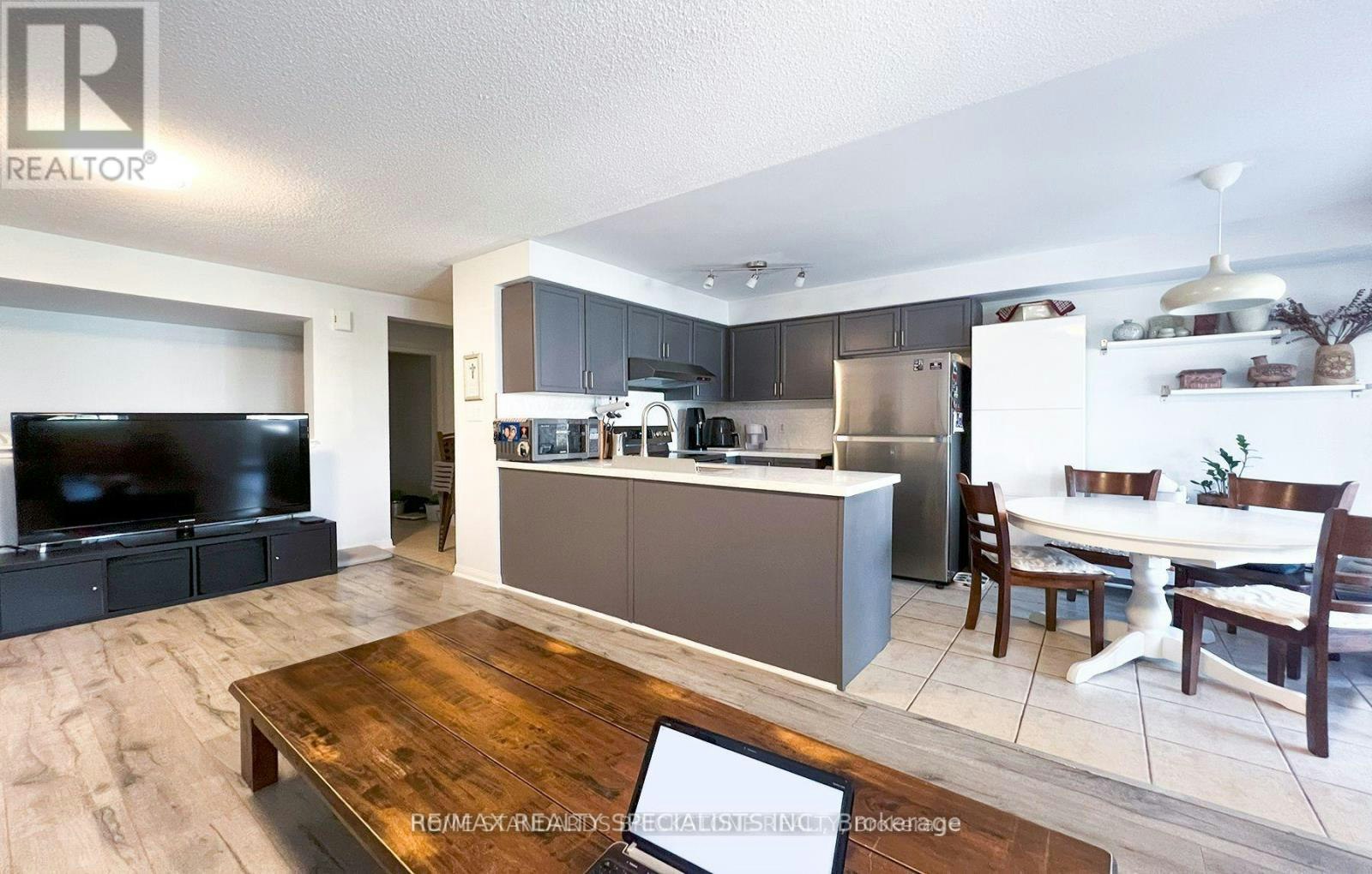 1-642 Shoreline Drive, Mississauga, ON, L5B 0B8 - 3