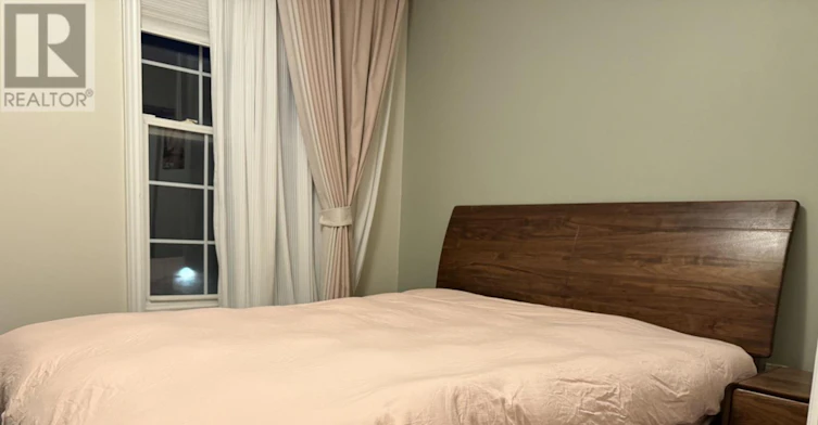 2 Fairhead Mews, Toronto, ON, M4E 3Y4 - 9