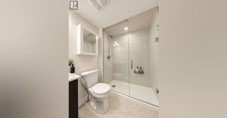 809 Mikinak Road, Ottawa, ON, K1K 4Z9 - 35