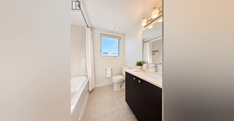 809 Mikinak Road, Ottawa, ON, K1K 4Z9 - 24