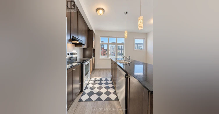 809 Mikinak Road, Ottawa, ON, K1K 4Z9 - 20