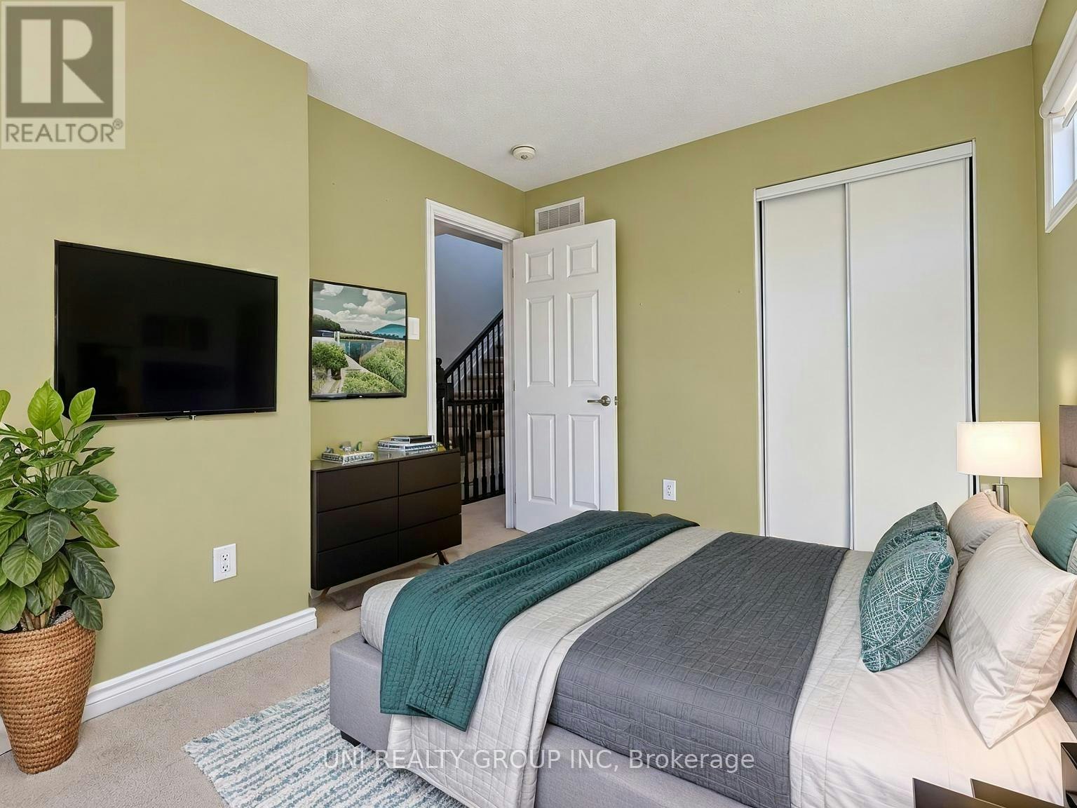 809 Mikinak Road, Ottawa, ON, K1K 4Z9 - 27