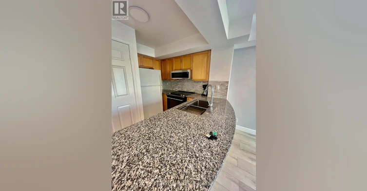 327-230 Queens Quay W, Toronto, ON, M5J 2Y7 - 8