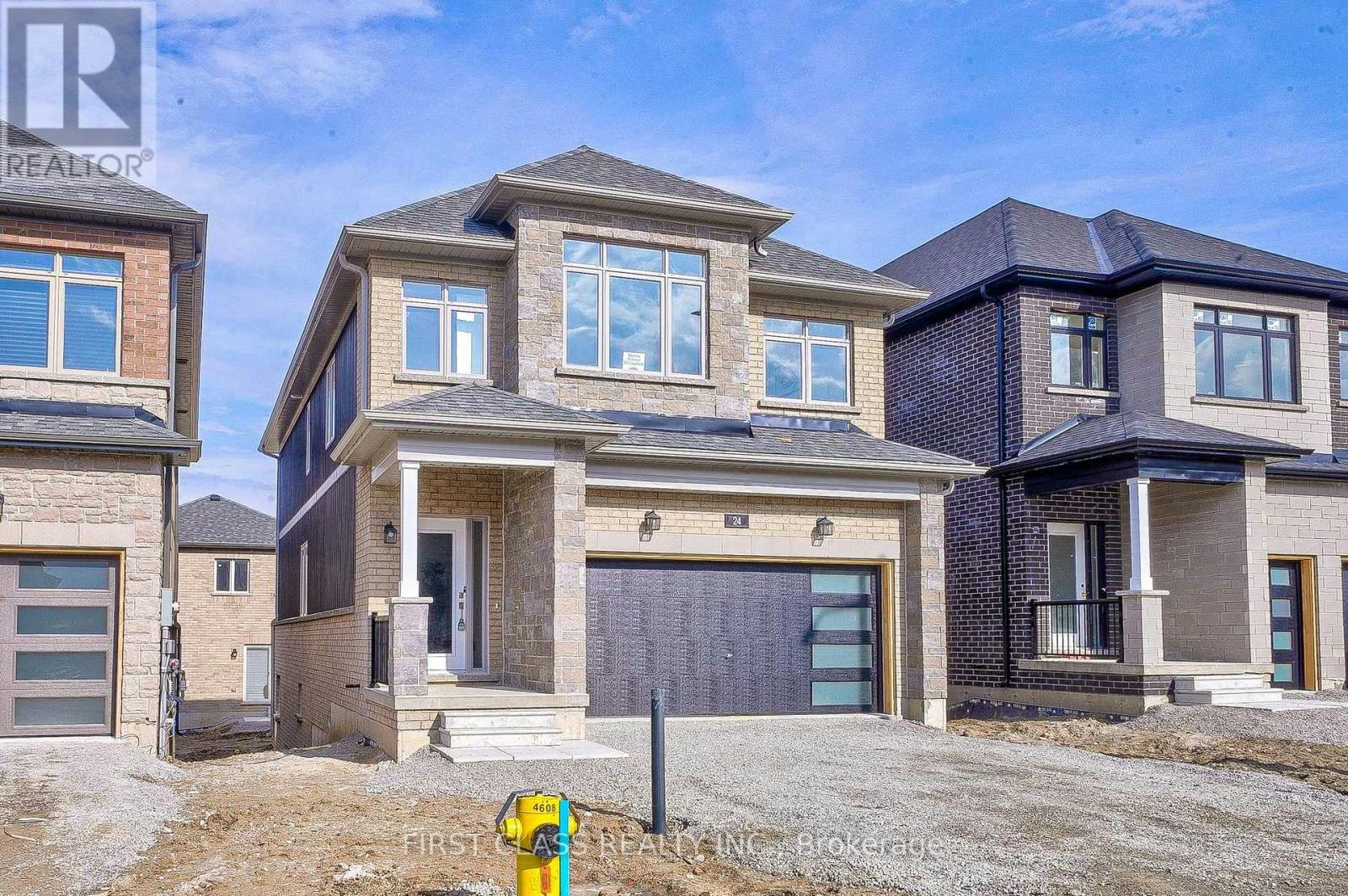 24 Barnyard Trail, Barrie, ON, L9J 0T3
