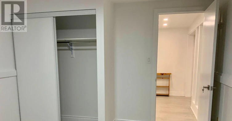 32 Barker Court, Markham, ON, L3P 3X8 - 7