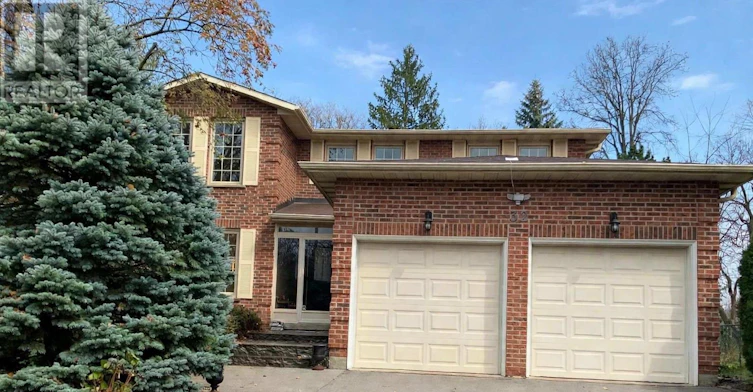 32 Barker Court, Markham, ON, L3P 3X8