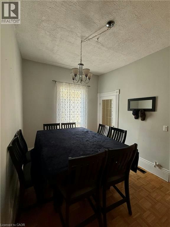 27 Pollock Avenue, Cambridge, ON, N1R 2A9 - 8
