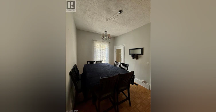 27 Pollock Avenue, Cambridge, ON, N1R 2A9 - 8