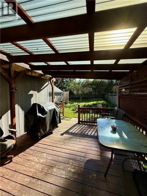 27 Pollock Avenue, Cambridge, ON, N1R 2A9 - 10