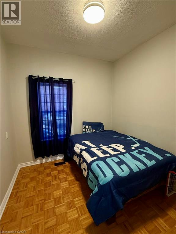 27 Pollock Avenue, Cambridge, ON, N1R 2A9 - 6