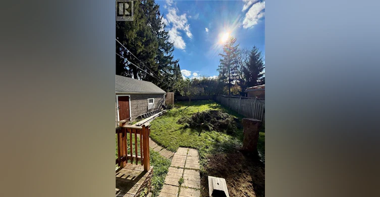 27 Pollock Avenue, Cambridge, ON, N1R 2A9 - 11