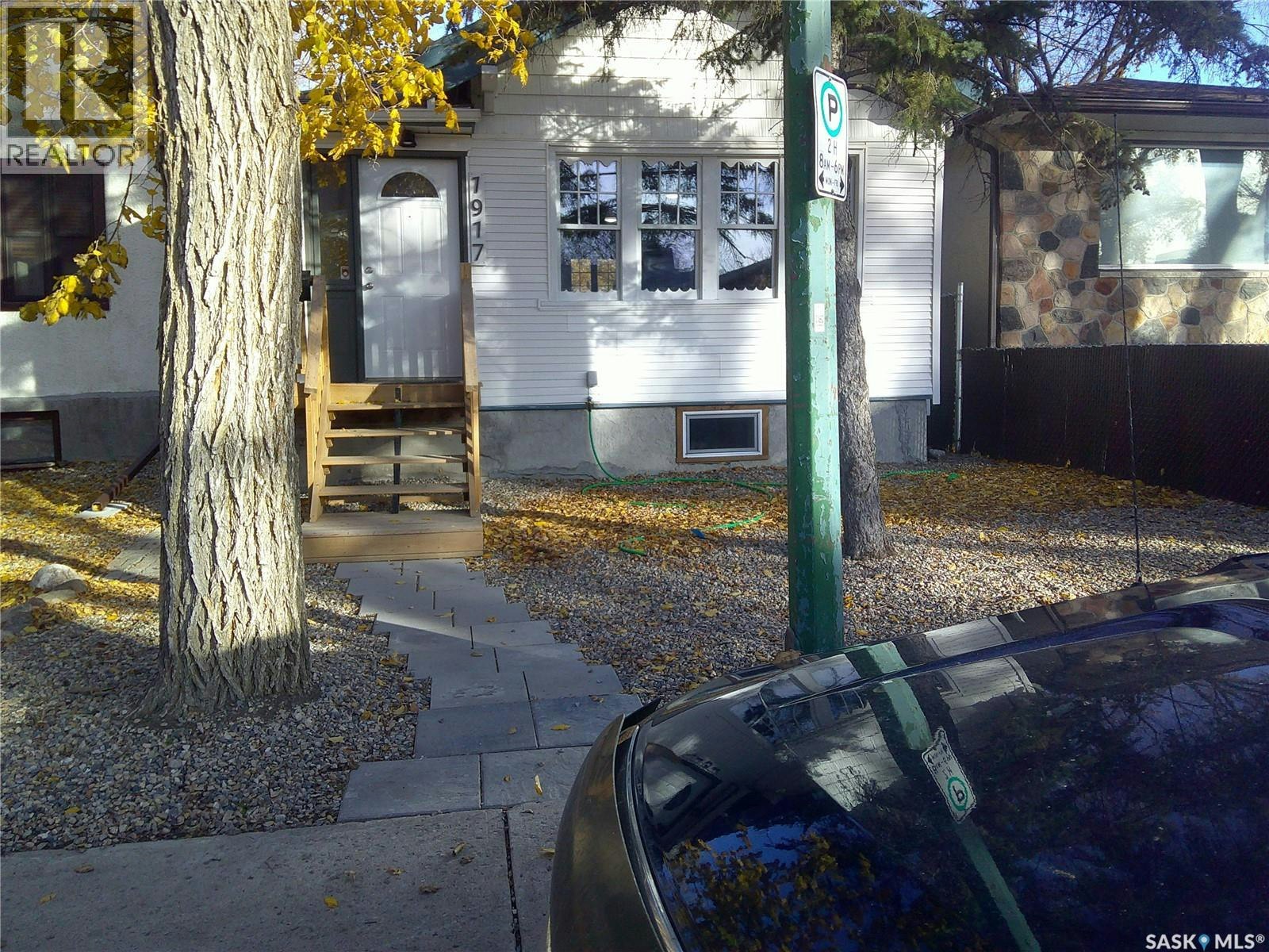 1917 Toronto Street, Regina, SK, S4R 8L1