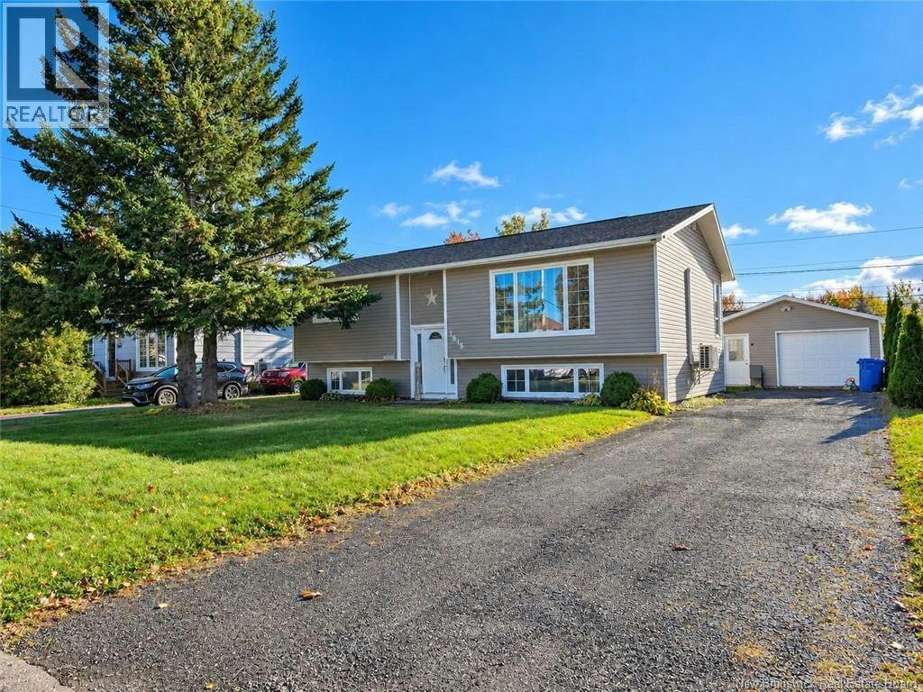 1615 Alexander, Bathurst, NB, E2A 3R3