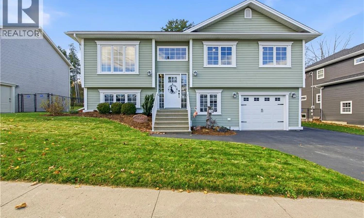 136 Mooers Drive