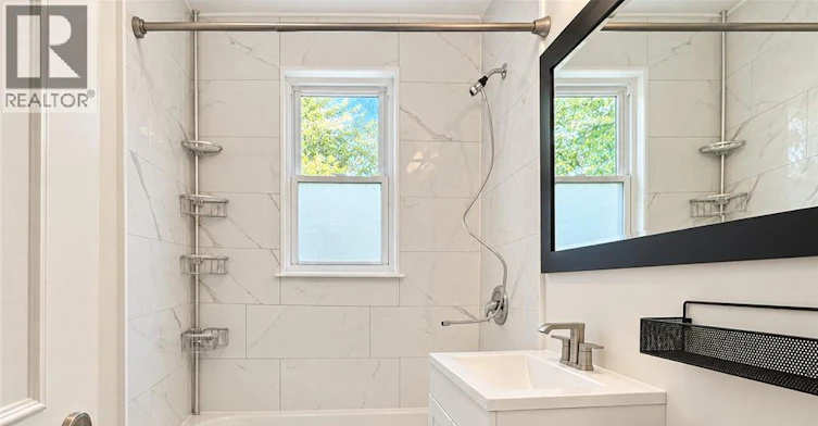 82 Wilson Street E, Hamilton, ON, L9G 2B5 - 7