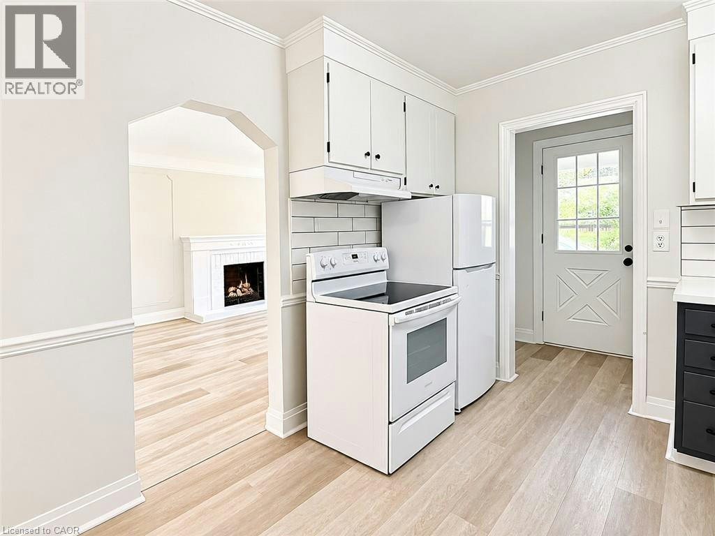 82 Wilson Street E, Hamilton, ON, L9G 2B5 - 4