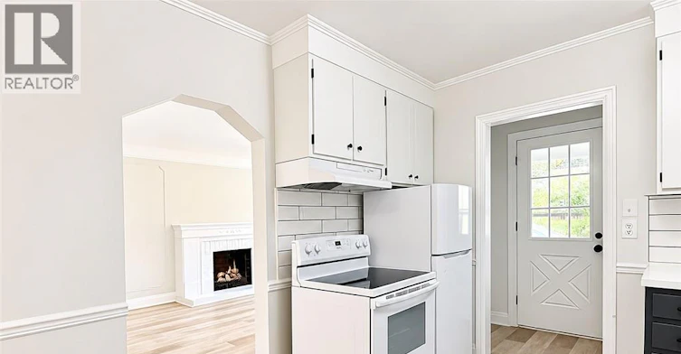 82 Wilson Street E, Hamilton, ON, L9G 2B5 - 4