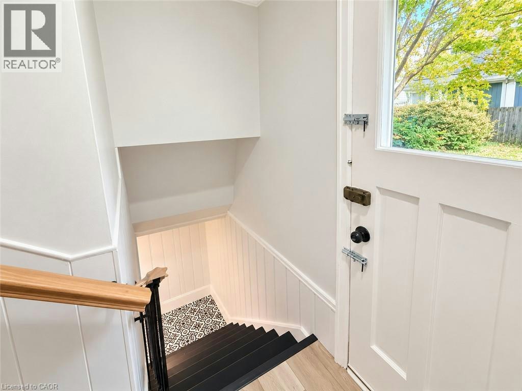 82 Wilson Street E, Hamilton, ON, L9G 2B5 - 11