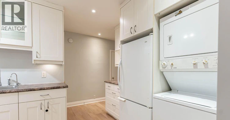88 Wilson Street E, Hamilton, ON, L9G 2B5 - 8