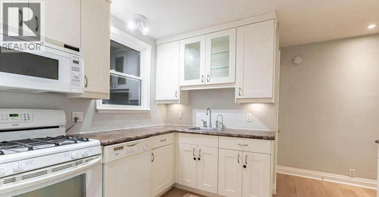 88 Wilson Street E, Hamilton, ON, L9G 2B5 - 6