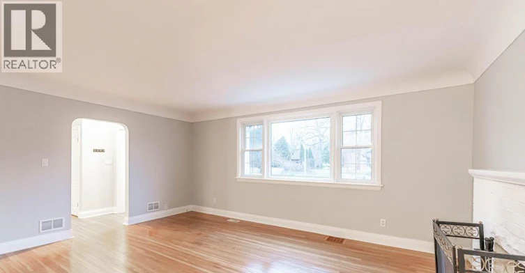 88 Wilson Street E, Hamilton, ON, L9G 2B5 - 3
