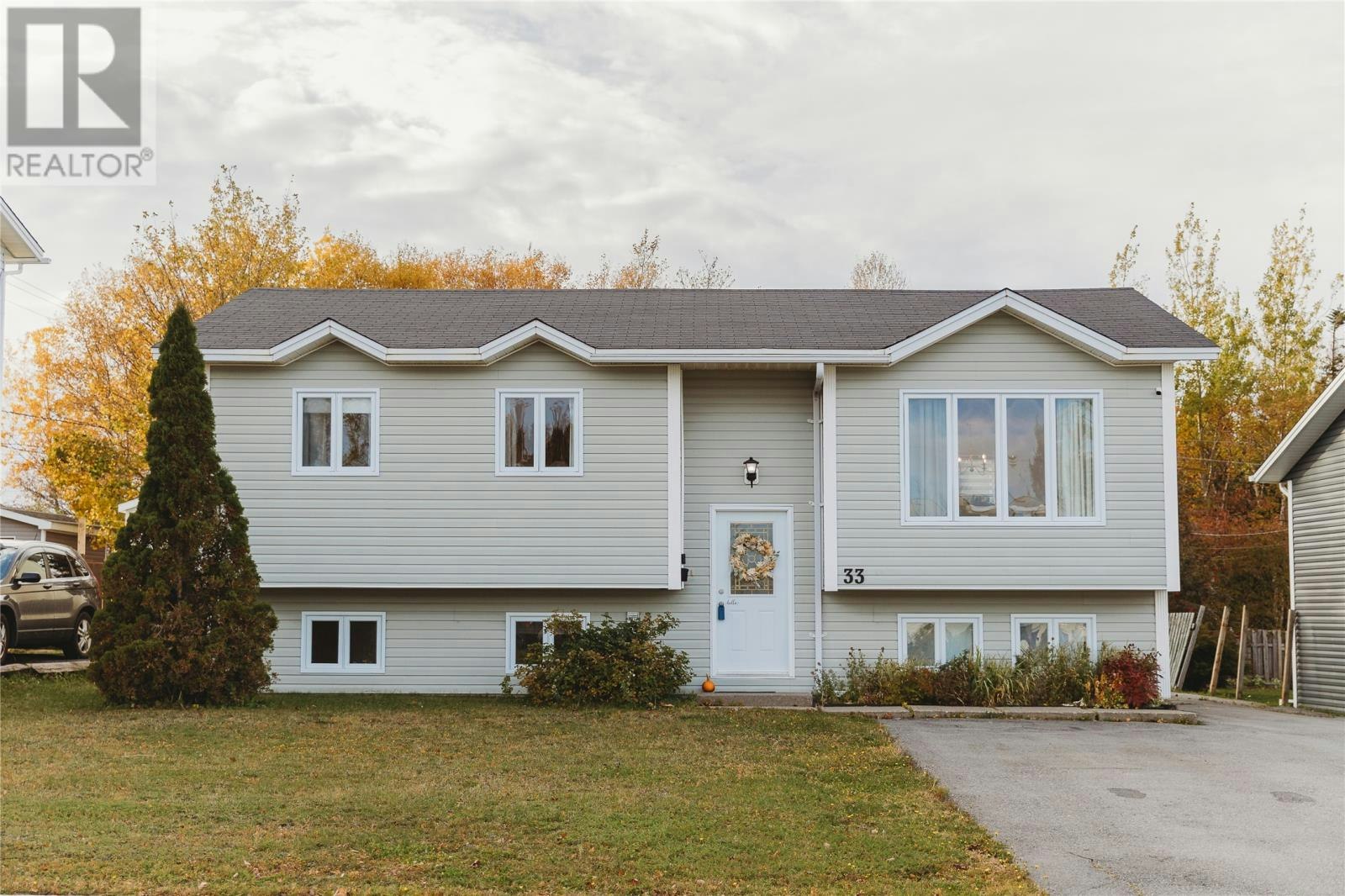 33 Corrigan Street, Gander, NL, A1V 2N4