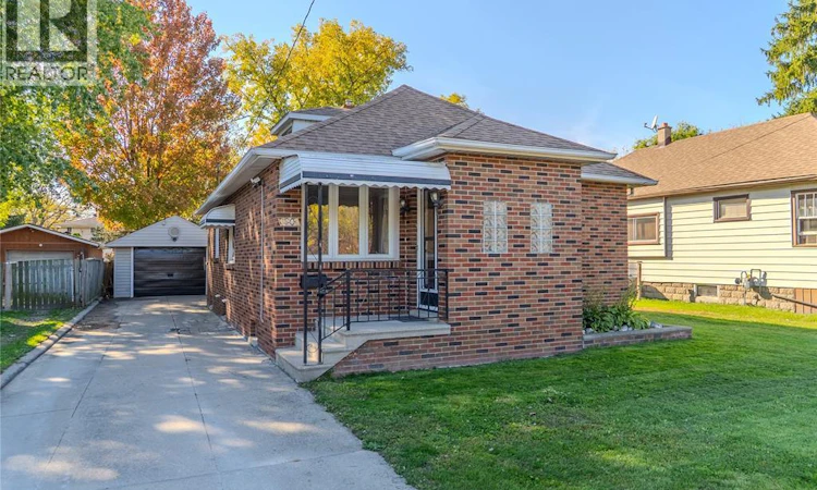 1601 Cameron South