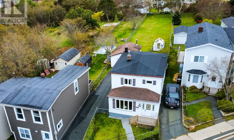 51 Golf Avenue