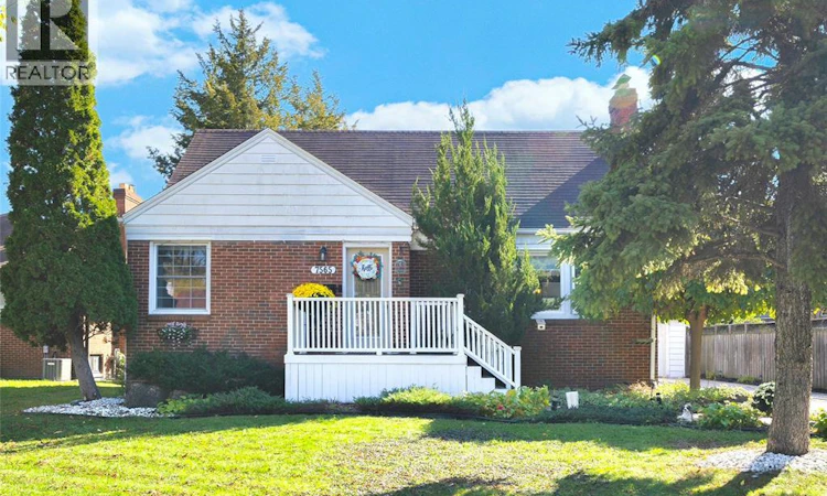 7565 St. Rose
