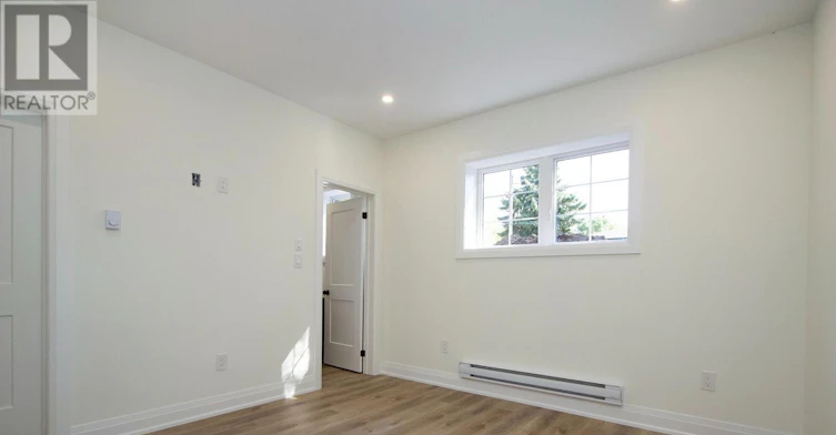 MAIN-639 Hortop Street, Oshawa, ON, L1G 4N4 - 17