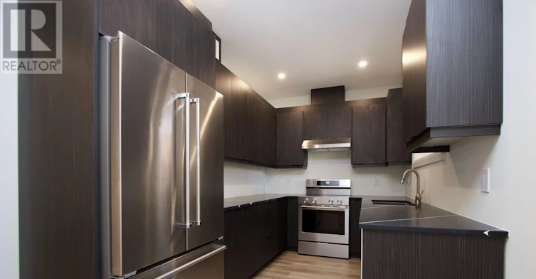 MAIN-639 Hortop Street, Oshawa, ON, L1G 4N4 - 11