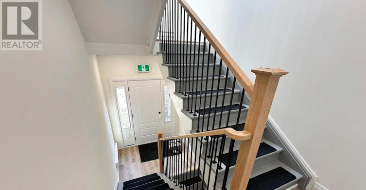 MAIN-639 Hortop Street, Oshawa, ON, L1G 4N4 - 14
