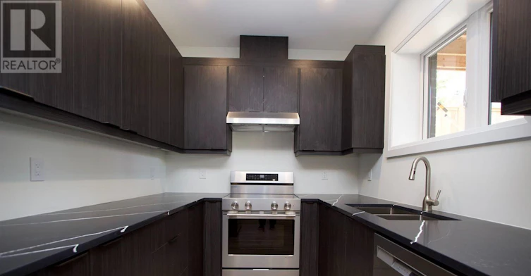 UPPER-639 Hortop Street, Oshawa, ON, L1G 4N4 - 12