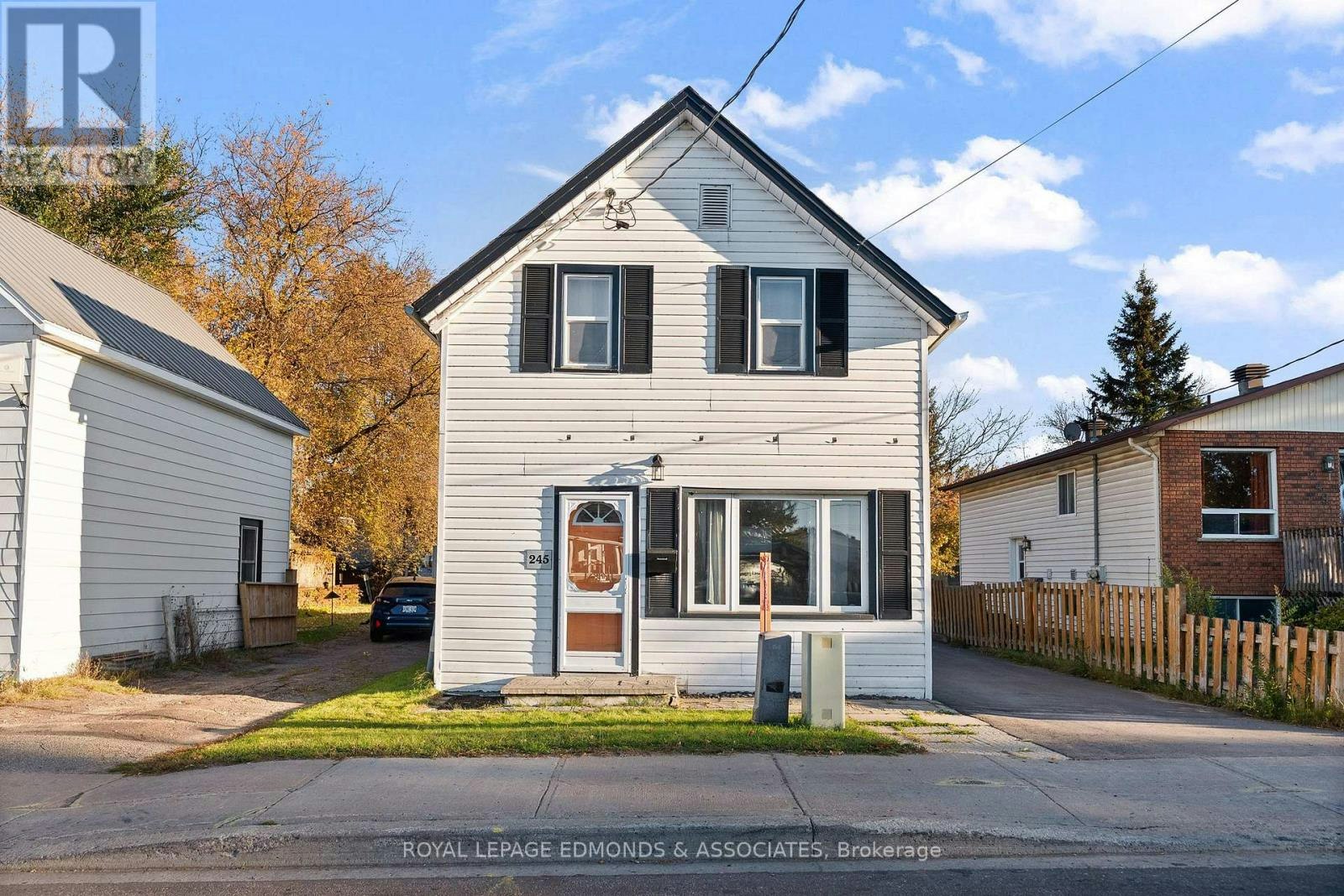 245 Forced Road, Pembroke, ON, K8A 5J3