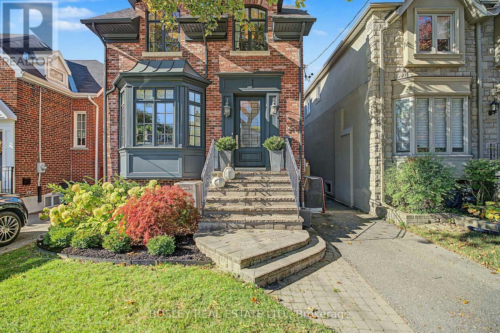 34 Glenbrae Avenue, Toronto, ON, M4G 3R5