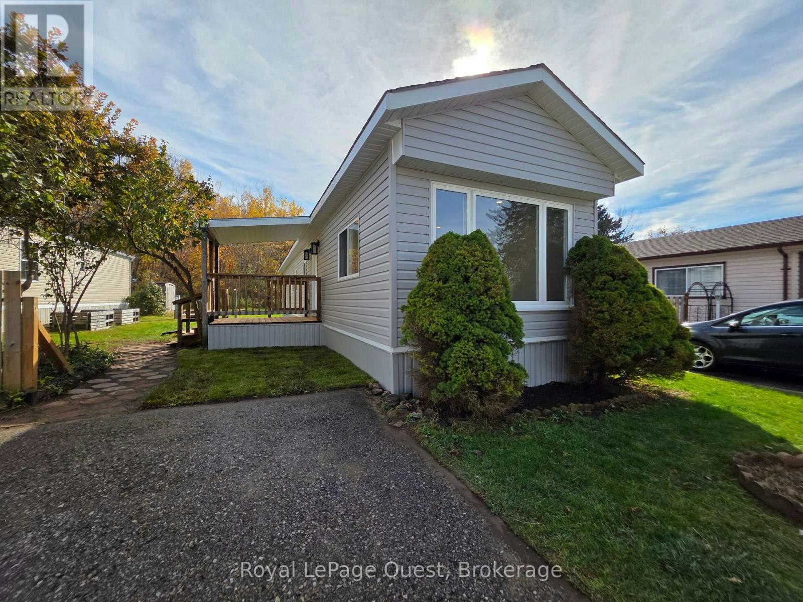 1309 Hilltop Road, Severn, ON, L3V 6H7