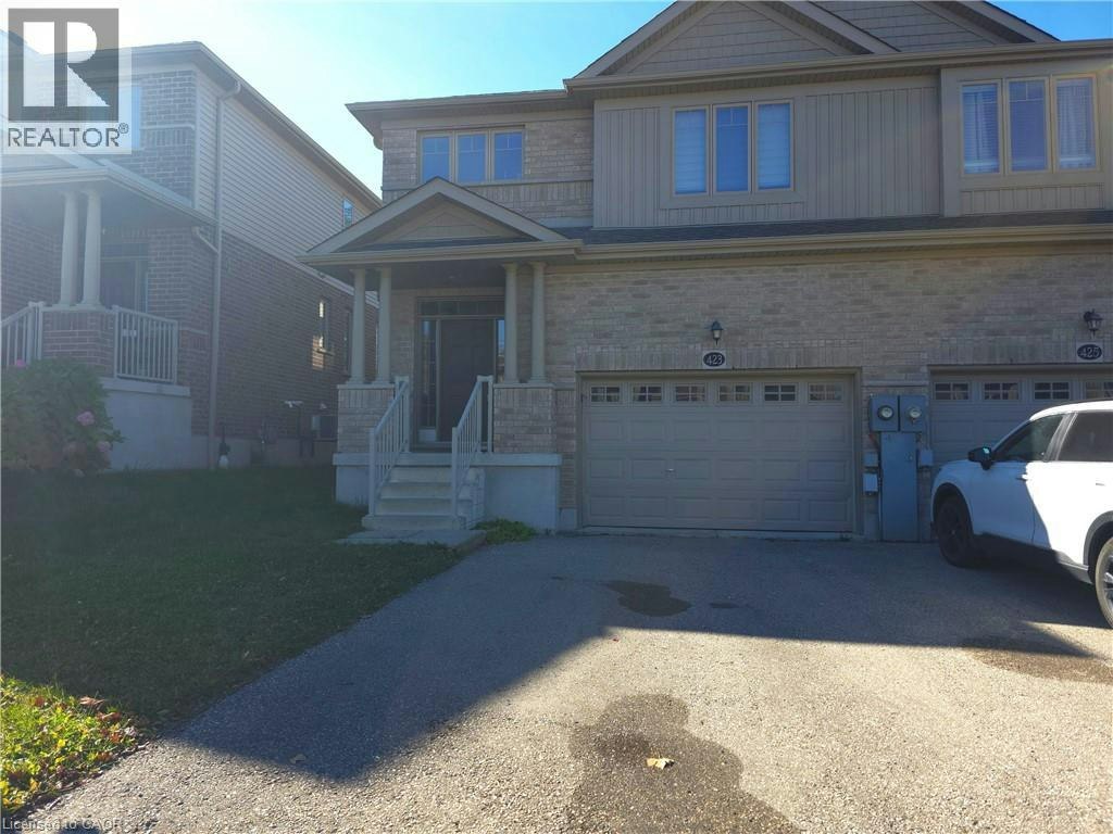 423 Avens Street, Waterloo, ON, N2V 0B5