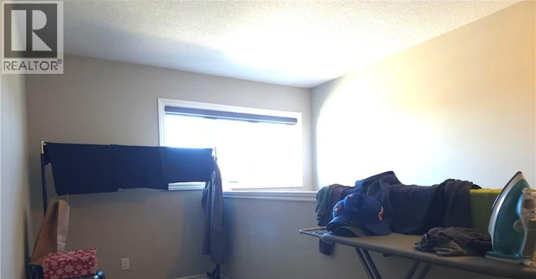 423 Avens Street, Waterloo, ON, N2V 0B5 - 16
