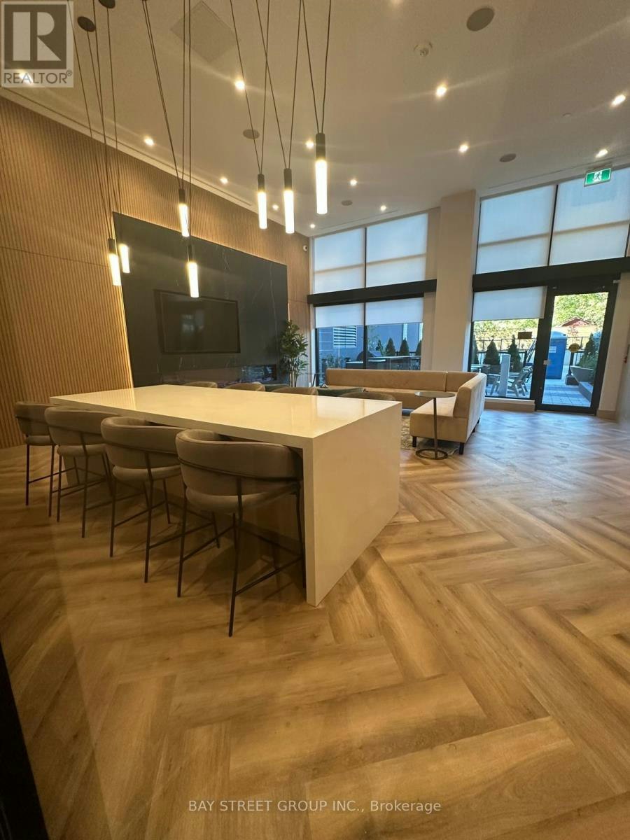 616-1381 Lakeshore Road E, Mississauga, ON, L5E 1G6 - 10