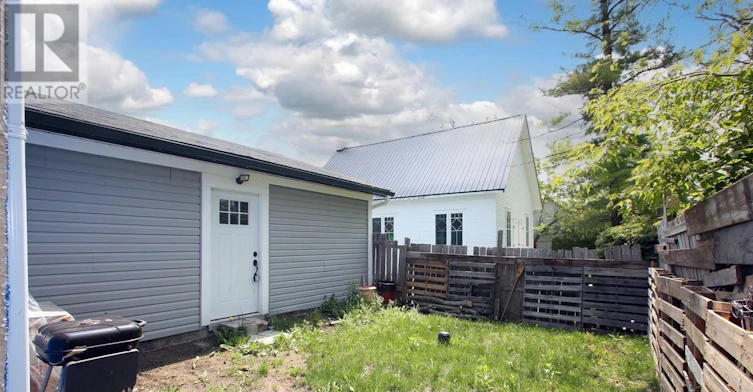 2ND Flr 9 Bridge Street, Kawartha Lakes, ON, K0M 1N0 - 42